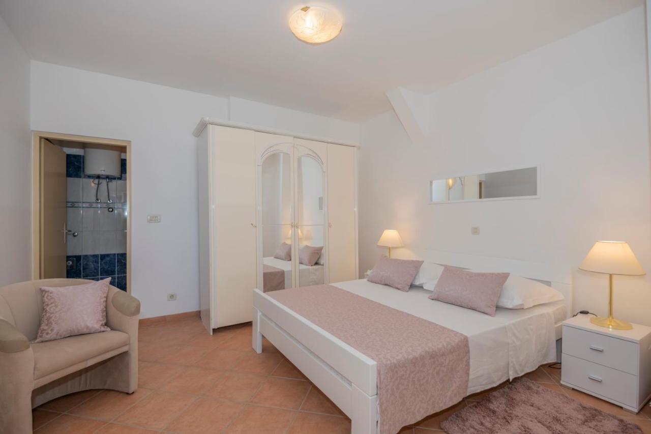 New Apartment Lucija With Sea View Baška Voda Extérieur photo