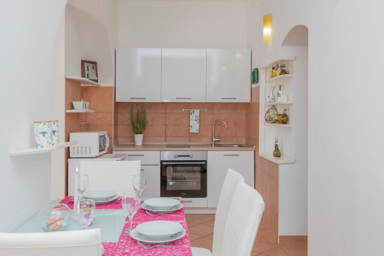 New Apartment Lucija With Sea View Baška Voda Extérieur photo
